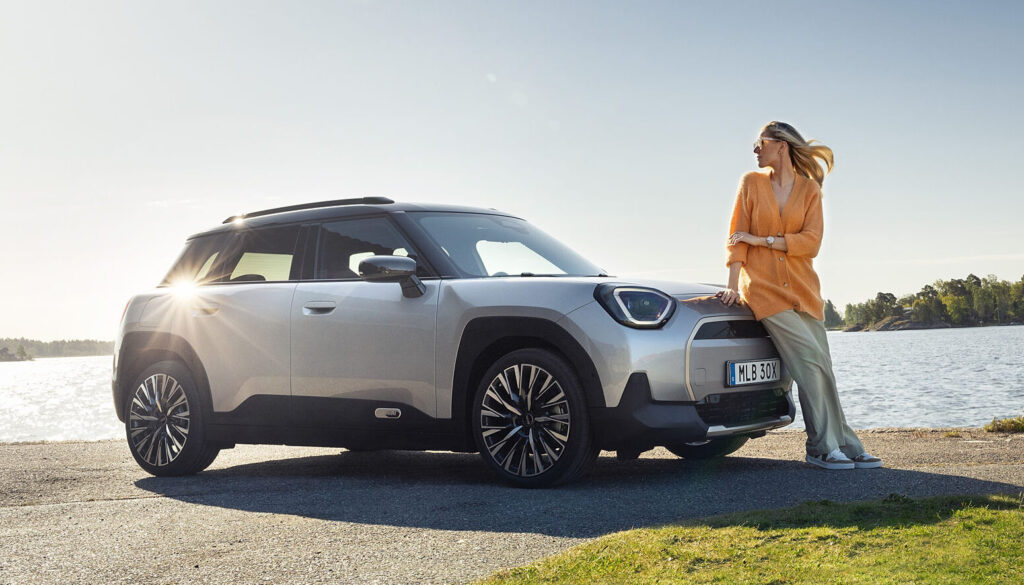 a arnholm mini aceman 02 a arnholm mini aceman 1 e1763124346496